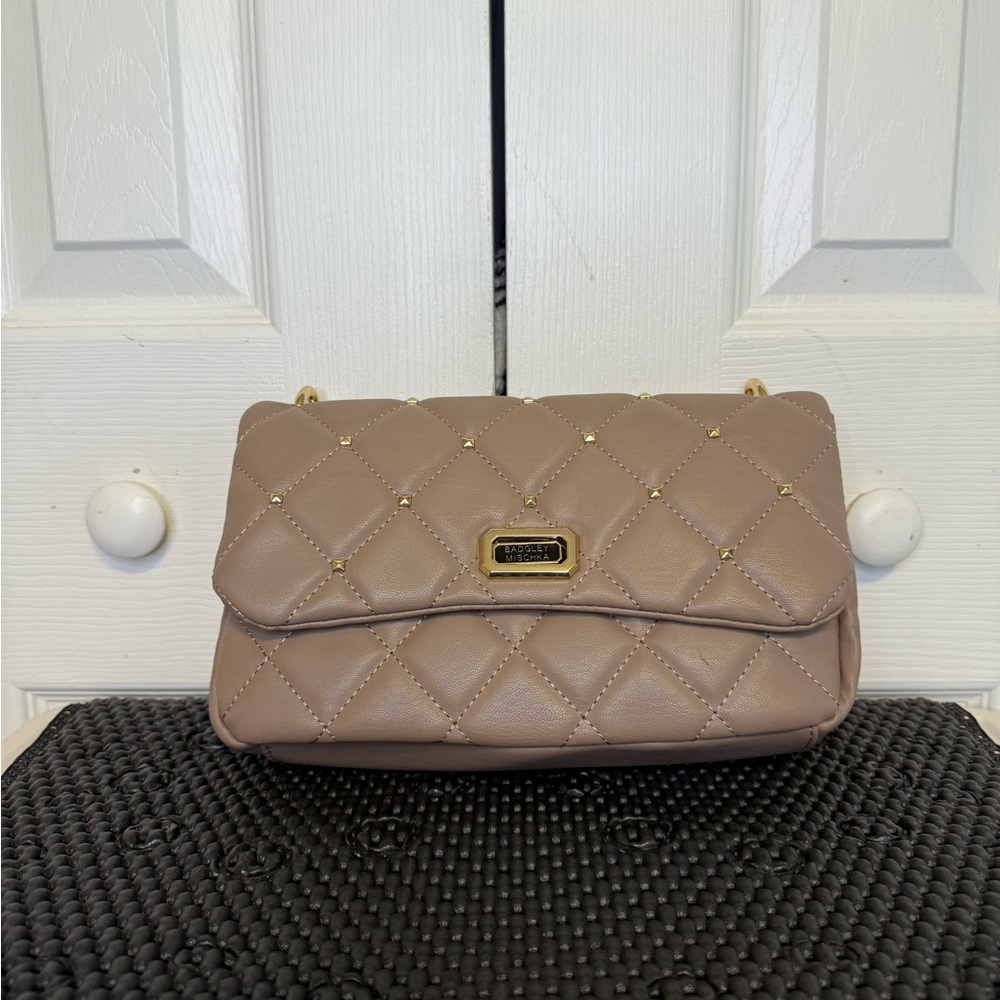 Badgley Mischka Quilted Beige Crossbody Bag